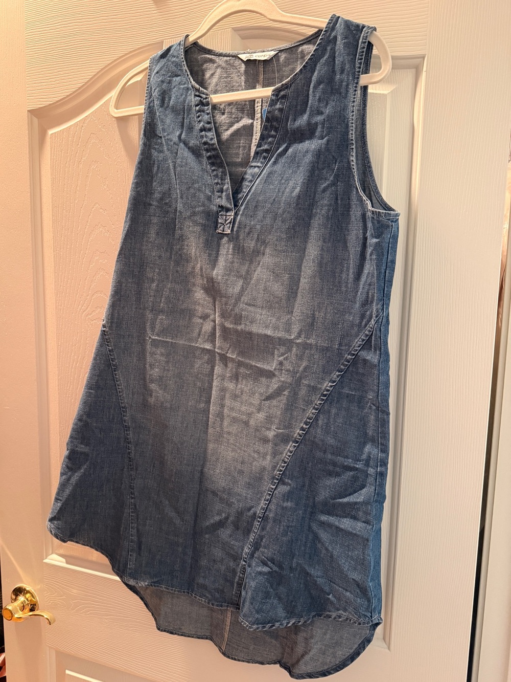 Cupshe Washed Blue Chambray V-Notch Tunic